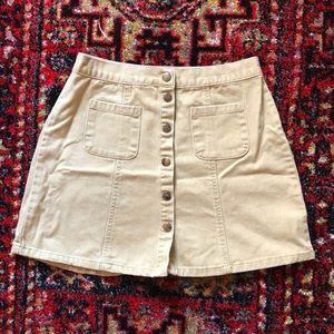 BDG Skirts - BDG snap front skirt 🍁 tan denim 🍁 cute pockets BDG Skirts - BDG snap front skirt 🍁 tan denim 🍁 cute pockets